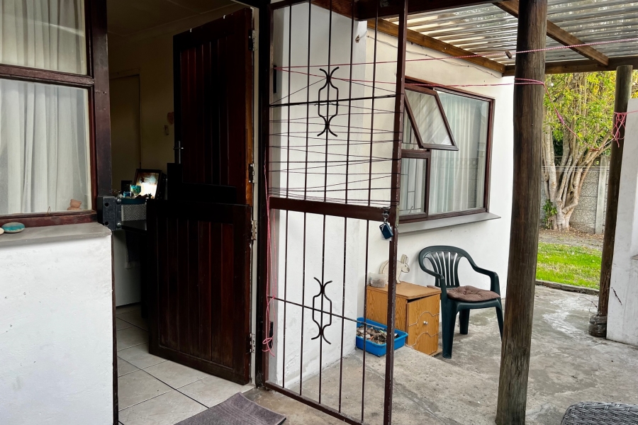 7 Bedroom Property for Sale in George Central Western Cape